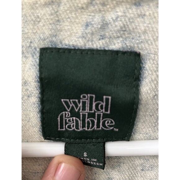 Women's SIZE Small Wild Fable Light Wash Blue Jean Denim Jacket Button Up Bleach - Picture 5 of 5